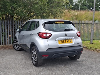 Used Renault Captur 2017 for sale - 79020382: Photo