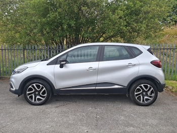 Used Renault Captur 2017 for sale - 79020382: Photo