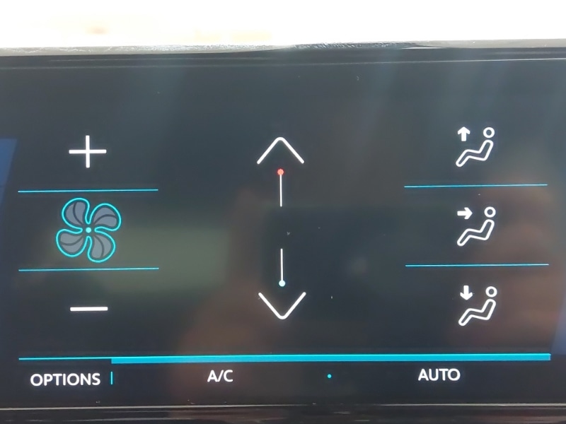 Used Peugeot 2008 2022 for sale - 77338302: Photo 14