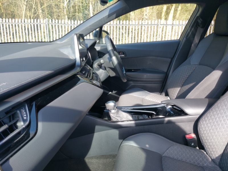 Used Toyota C-HR 2023 for sale - 78046384: Photo 5