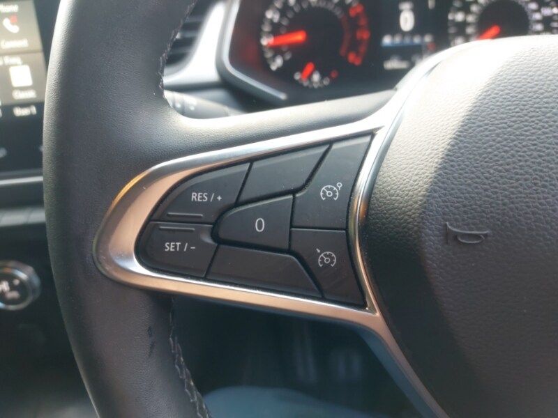 Used Renault Captur 2023 for sale - 77213969: Photo 13