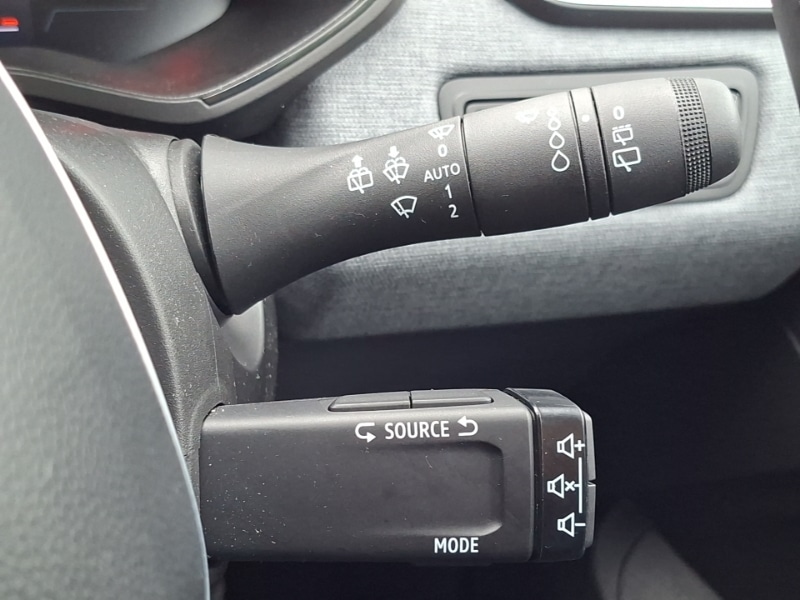 Used Renault Clio 2024 for sale - 78146503: Photo 15