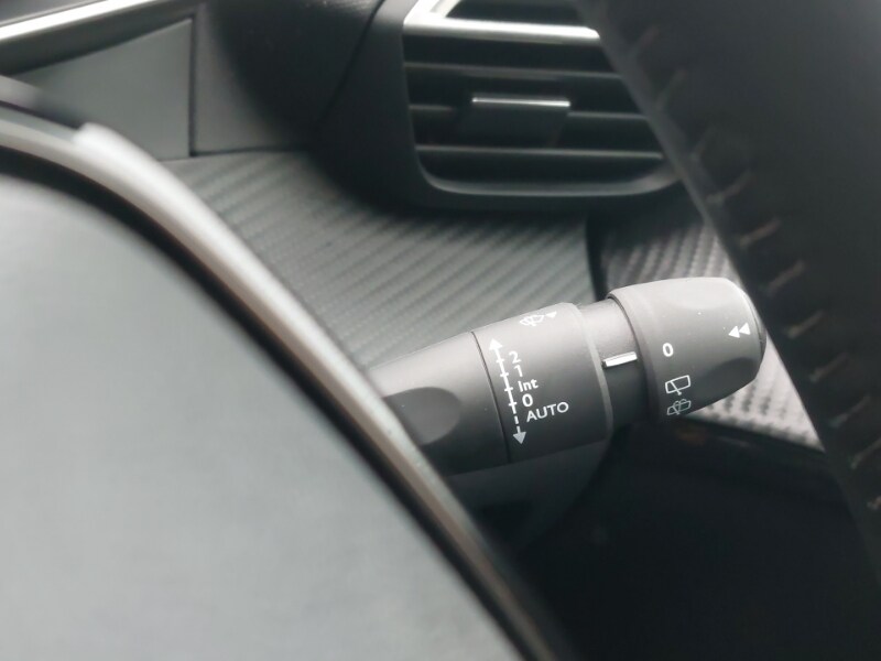 Used Peugeot 208 2023 for sale - 77908063: Photo 16