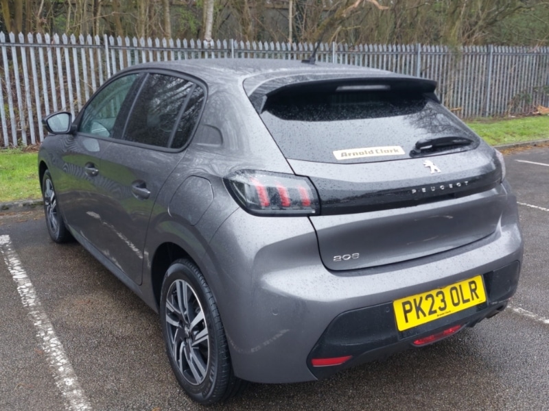 Used Peugeot 208 2023 for sale - 77908063: Photo 3
