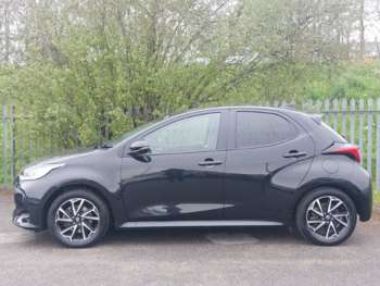 Used Toyota Yaris 2022 for sale - 74418309: Photo