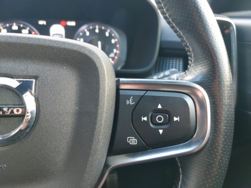 Used Volvo XC40 2020 for sale - 77921921: Photo 13