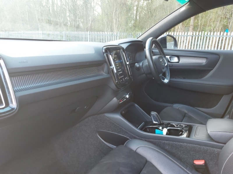 Used Volvo XC40 2020 for sale - 77921921: Photo 5