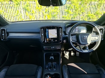 Used Volvo XC40 2021 for sale - 78326597: Photo