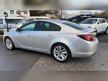 Used Vauxhall Insignia 2016 for sale - 77200763: Photo