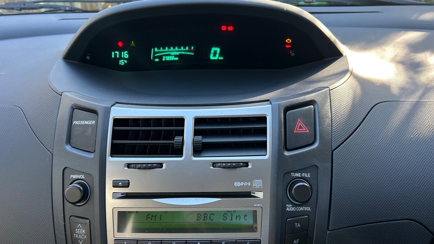 Used Toyota Yaris 2009 for sale - 78154852: Photo 17