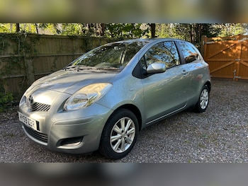 Used Toyota Yaris 2009 for sale - 78154852: Photo