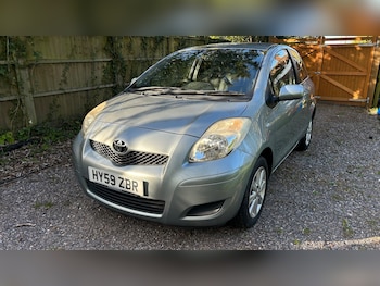 Used Toyota Yaris 2009 for sale - 78154852: Photo