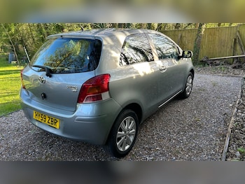 Used Toyota Yaris 2009 for sale - 78154852: Photo