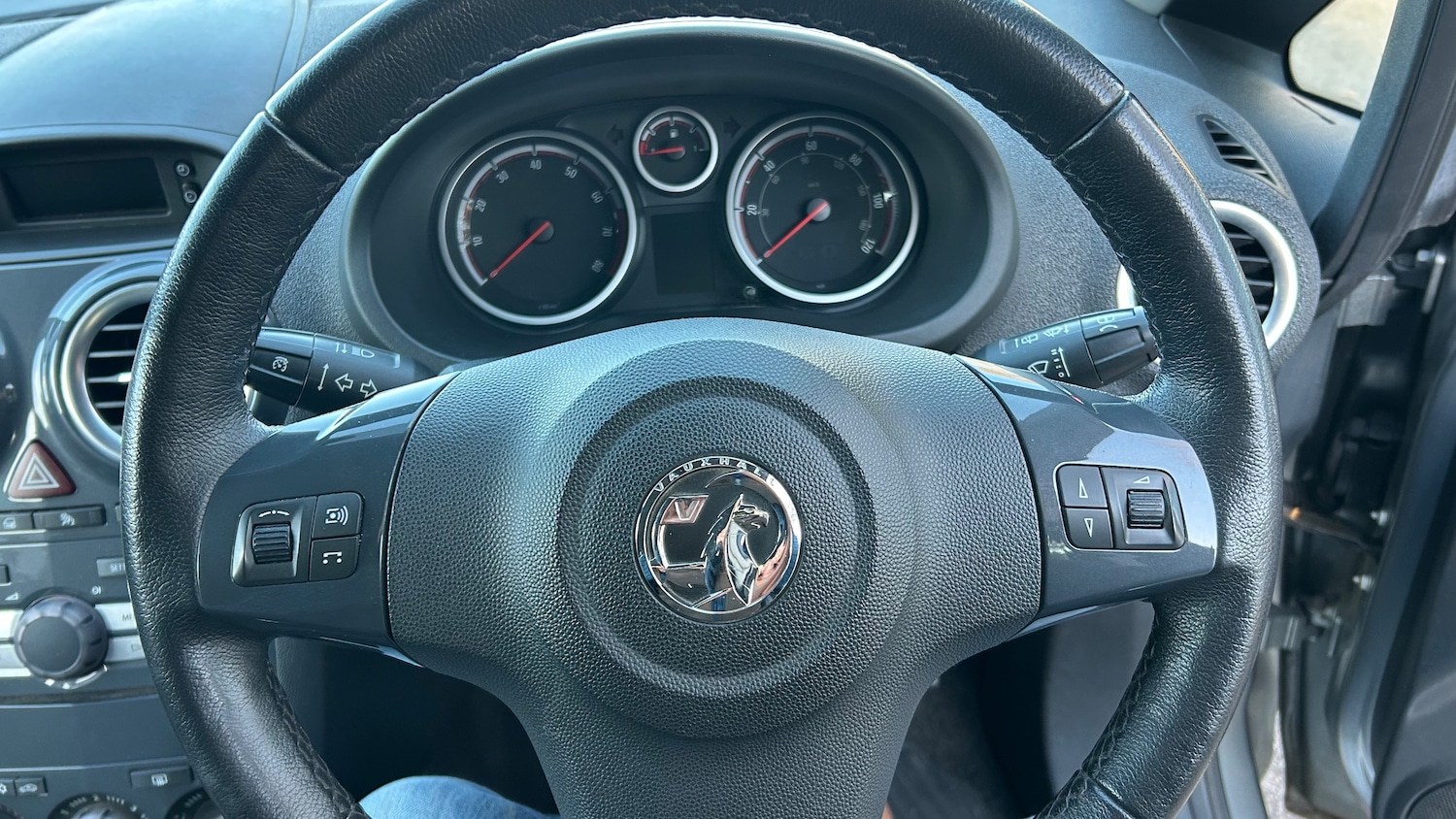 Used Vauxhall Corsa 2012 for sale - 76609394: Photo 16