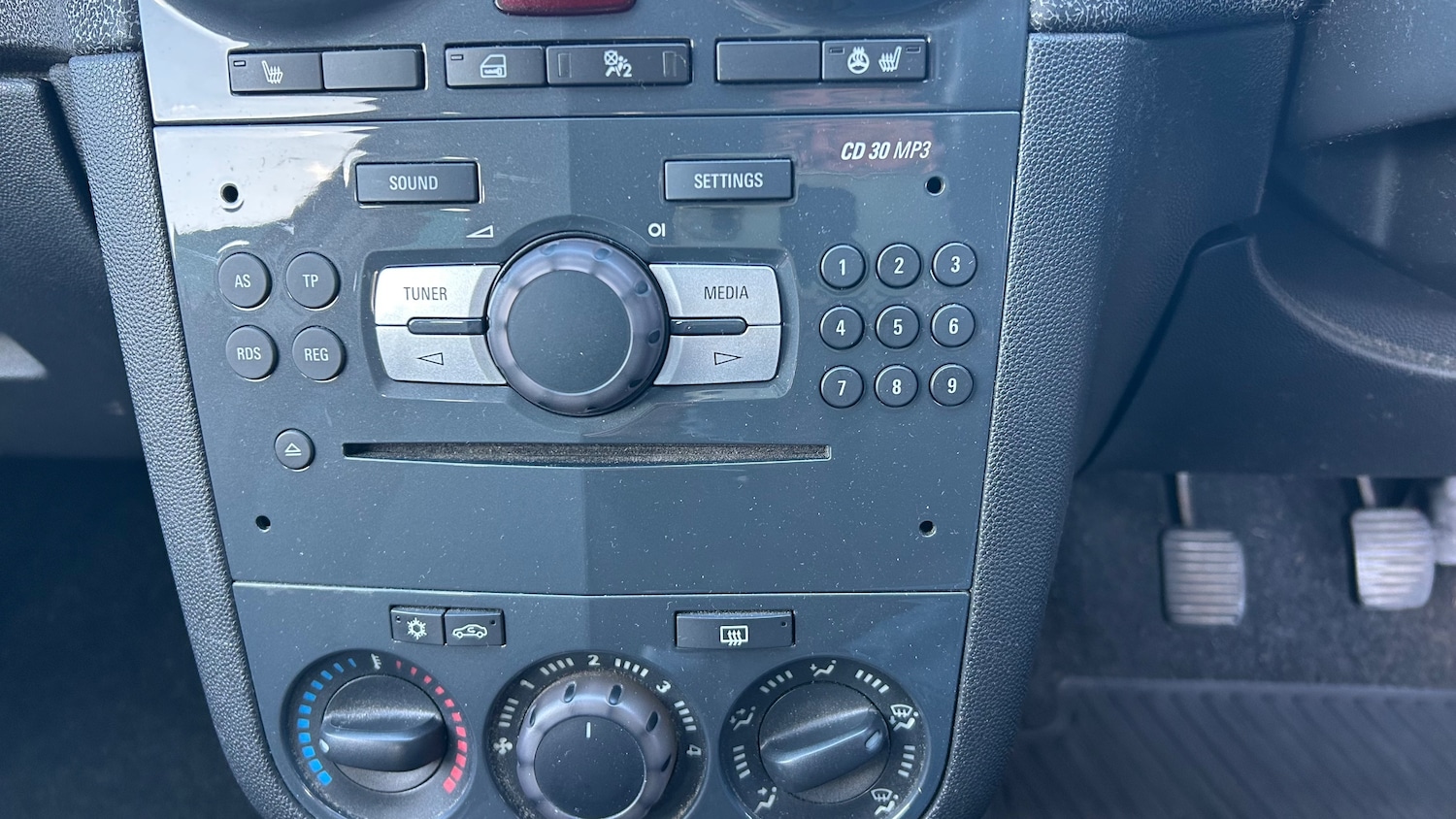 Used Vauxhall Corsa 2012 for sale - 76609394: Photo 17