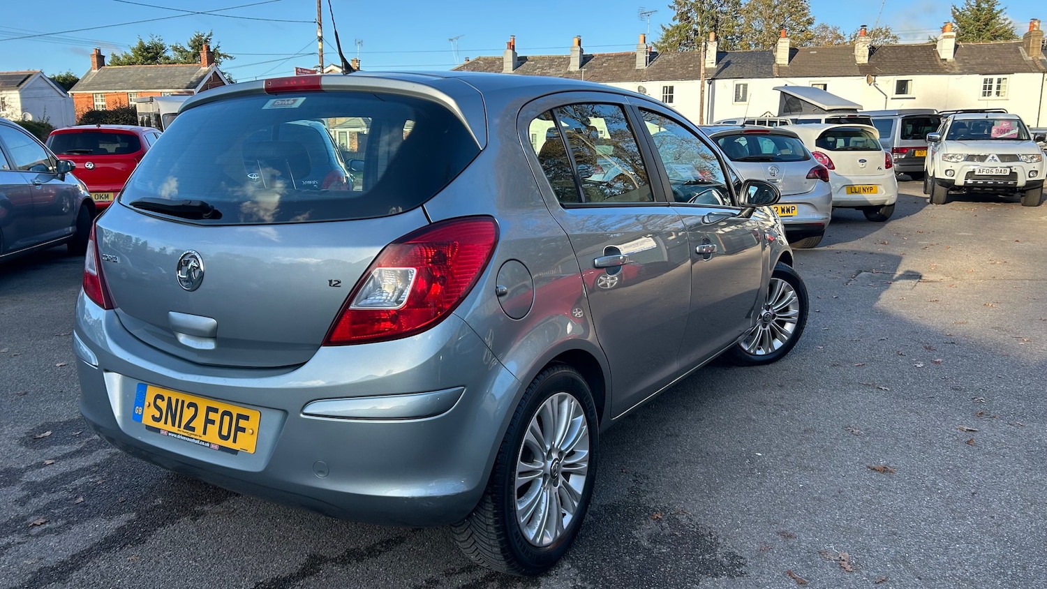 Used Vauxhall Corsa 2012 for sale - 76609394: Photo 4
