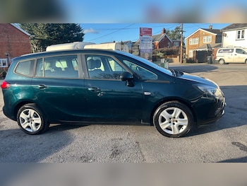 Used Vauxhall Zafira Tourer 2014 for sale - 77092817: Photo