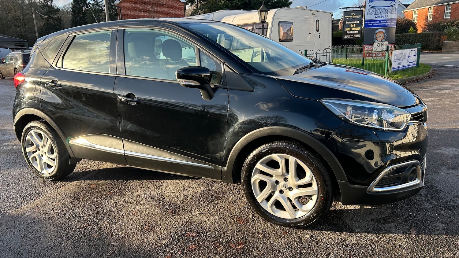 Used Renault Captur 2013 for sale - 77010588: Photo 2