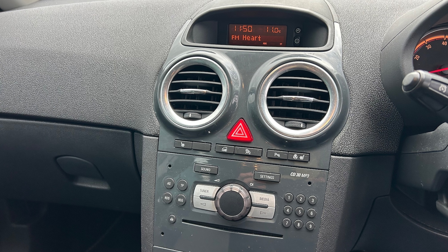 Used Vauxhall Corsa 2012 for sale - 76954549: Photo 13