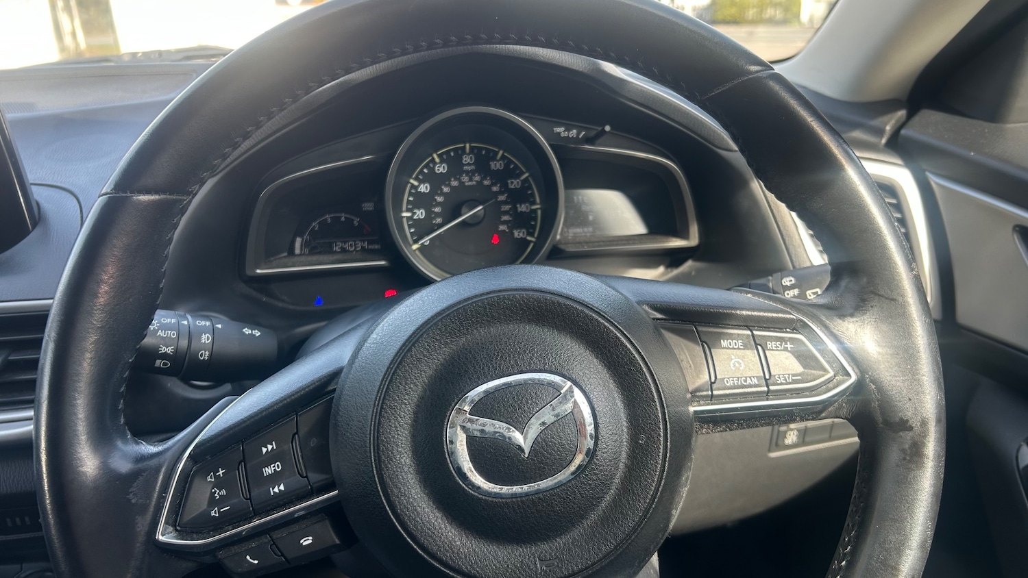 Used Mazda Mazda3 2016 for sale - 77981419: Photo 14