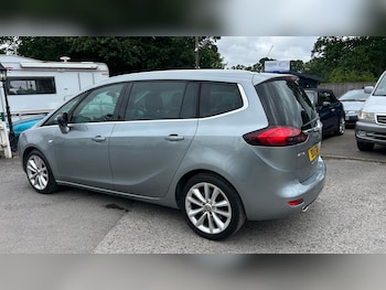 Used Vauxhall Zafira Tourer 2015 for sale - 78571275: Photo