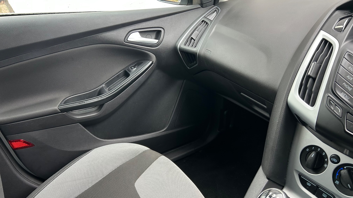 Used Ford Focus 2012 for sale - 77333271: Photo 14