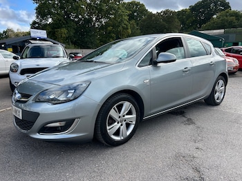 Vauxhall - Astra