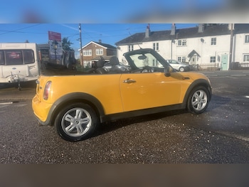 Used MINI Convertible 2007 for sale - 77560752: Photo