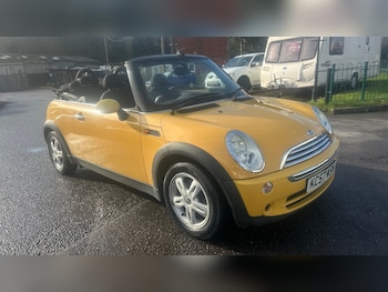 Used MINI Convertible 2007 for sale - 77560752: Photo