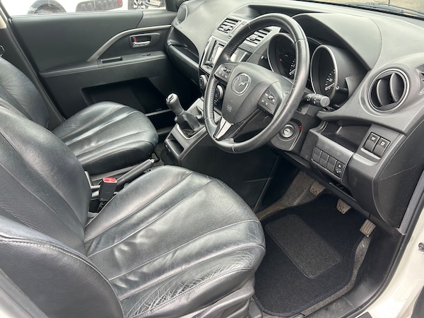 Used Mazda Mazda5 2015 for sale - 76229716: Photo 12