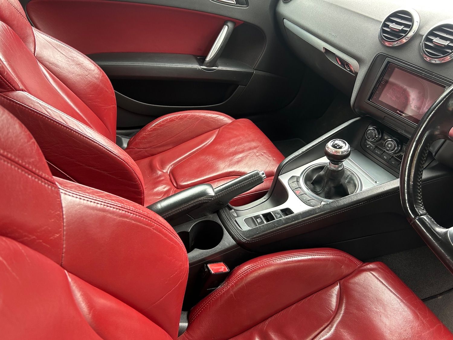 Used Audi TT 2008 for sale - 76299847: Photo 8