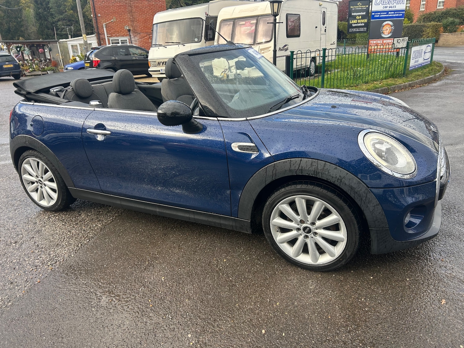 Used MINI Convertible 2016 for sale - 76376830: Photo 6
