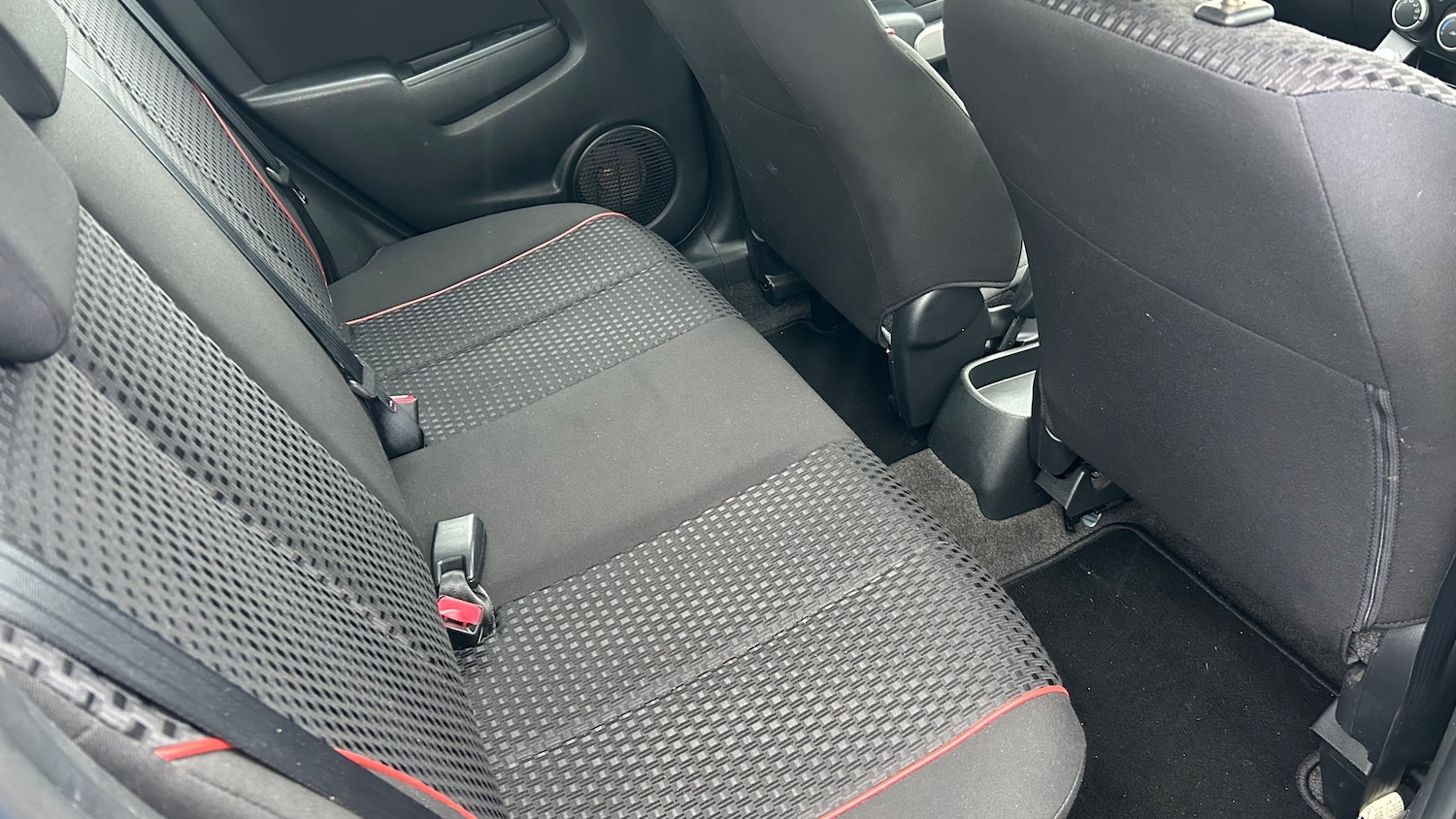 Used Mazda Mazda2 2011 for sale - 77457921: Photo 13