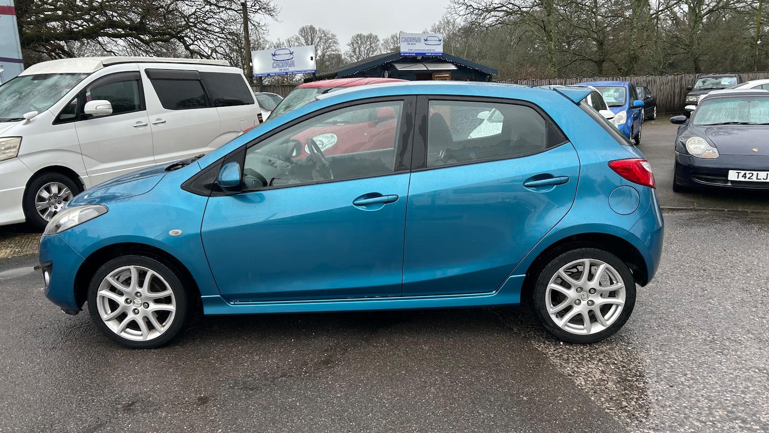 Used Mazda Mazda2 2011 for sale - 77457921: Photo 2