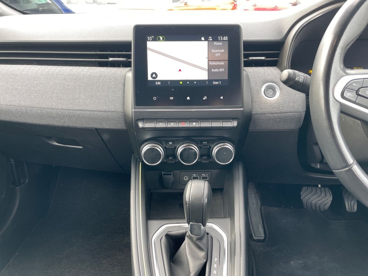 Used Renault Clio 2024 for sale - 77409869: Photo 12