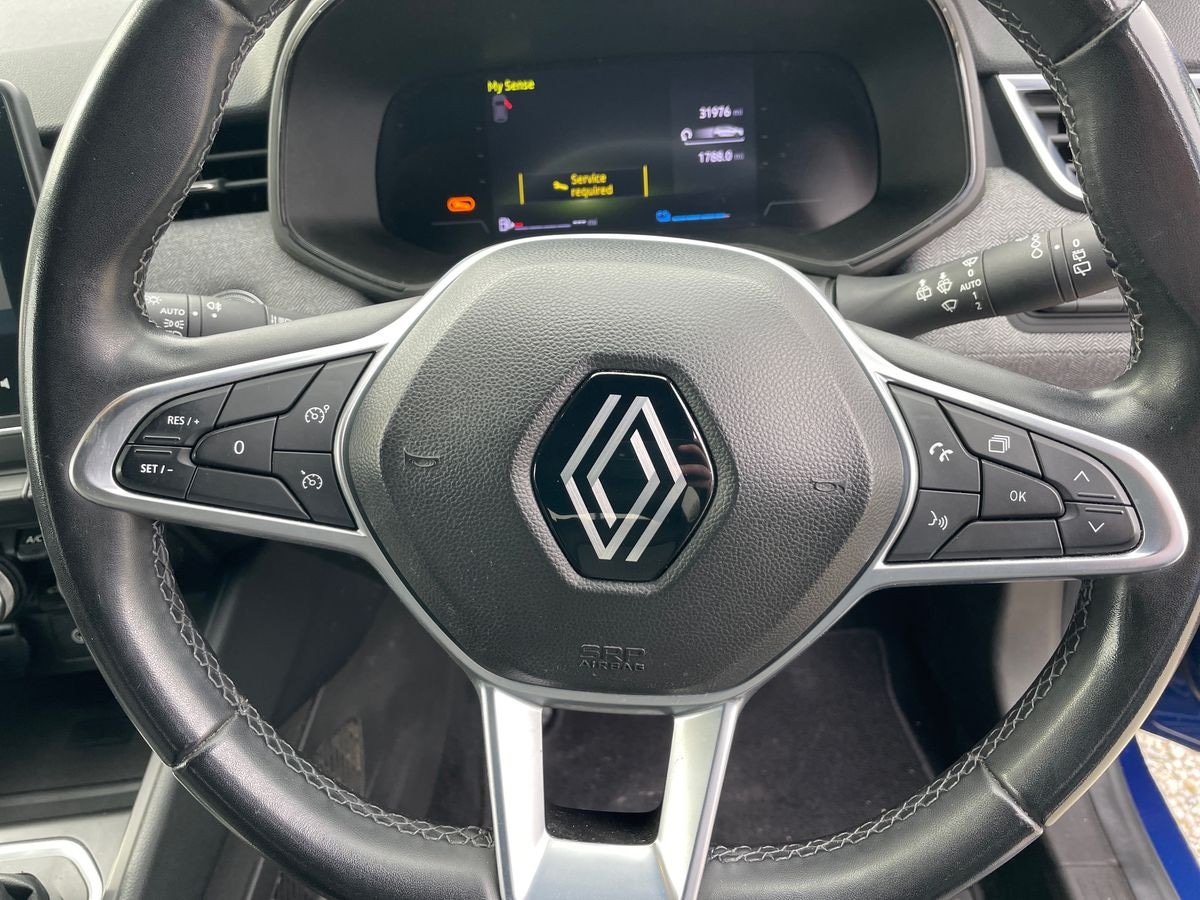 Used Renault Clio 2024 for sale - 77409869: Photo 19