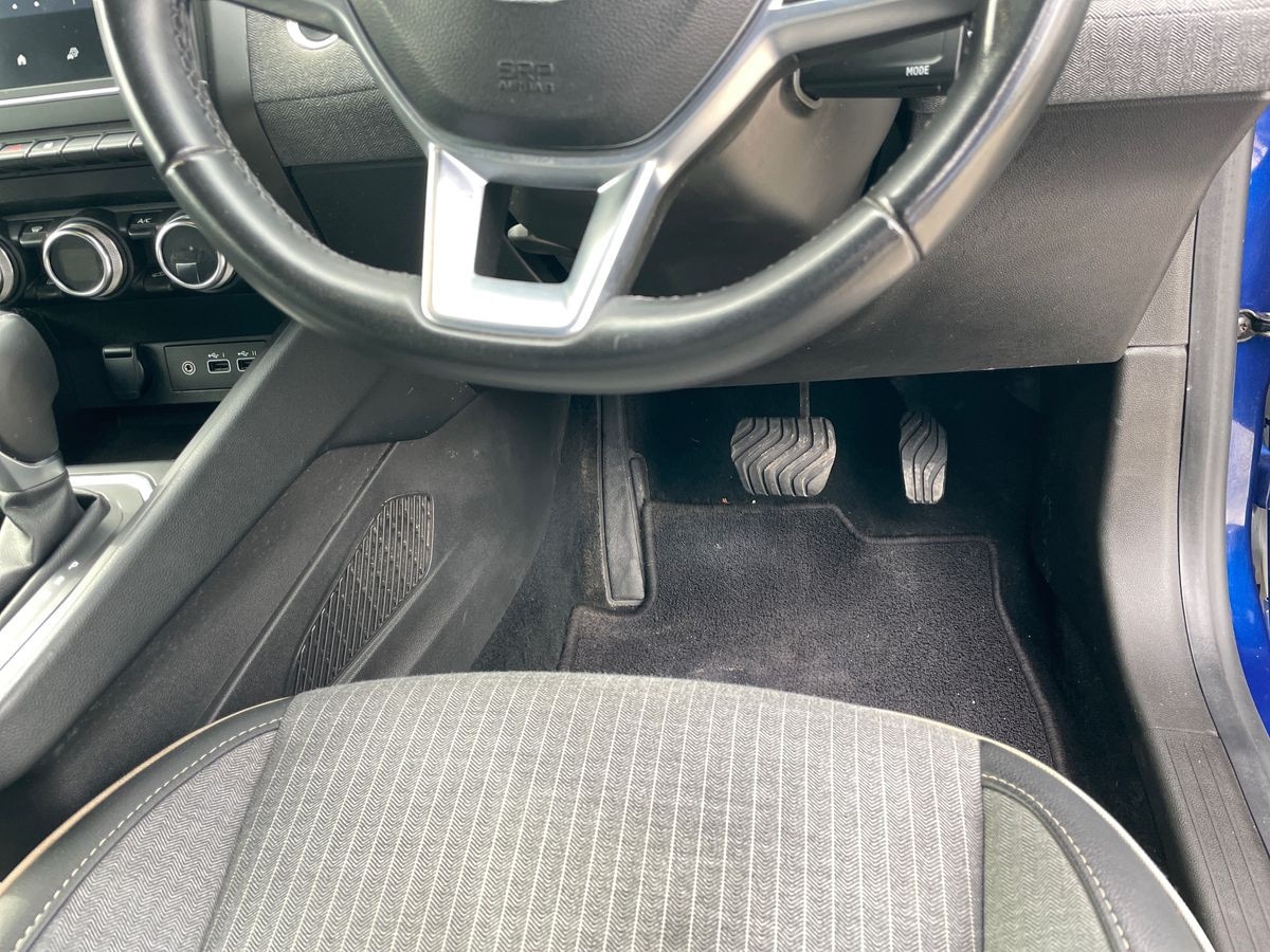 Used Renault Clio 2024 for sale - 77409869: Photo 28