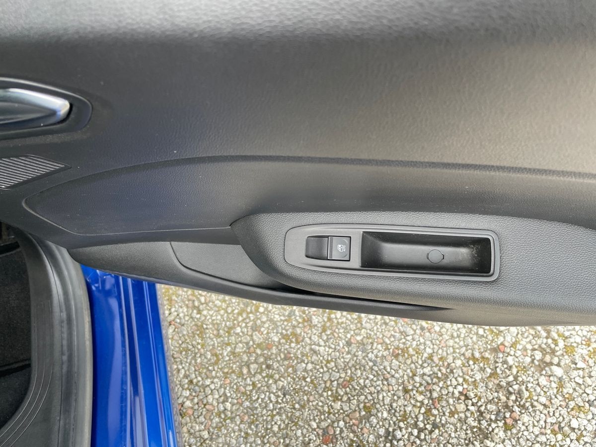 Used Renault Clio 2024 for sale - 77409869: Photo 30