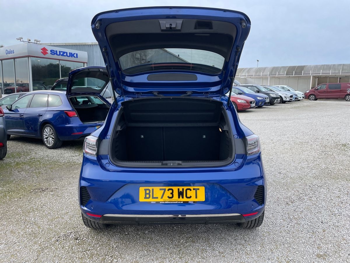 Used Renault Clio 2024 for sale - 77409869: Photo 32