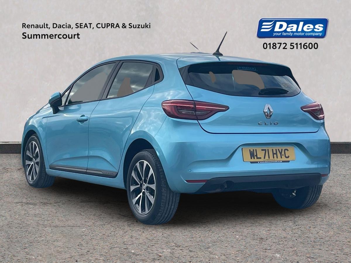 Used Renault Clio 2022 for sale - 76225469: Photo 2