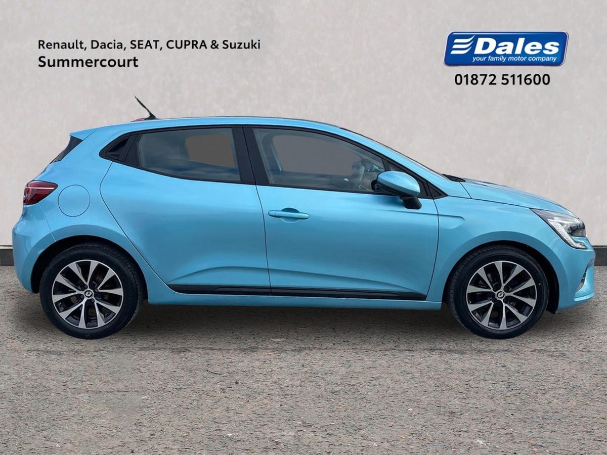 Used Renault Clio 2022 for sale - 76225469: Photo 4