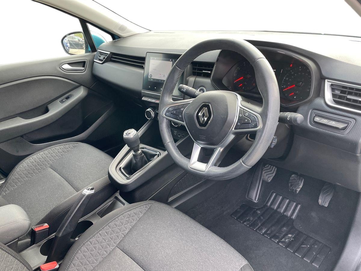 Used Renault Clio 2022 for sale - 76225469: Photo 8