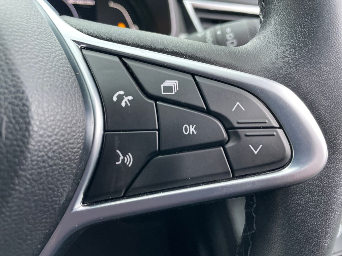 Used Renault Clio 2023 for sale - 76974779: Photo 35