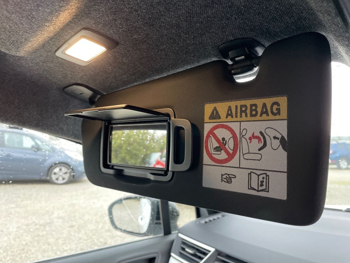 Used Renault Clio 2023 for sale - 76974779: Photo 41