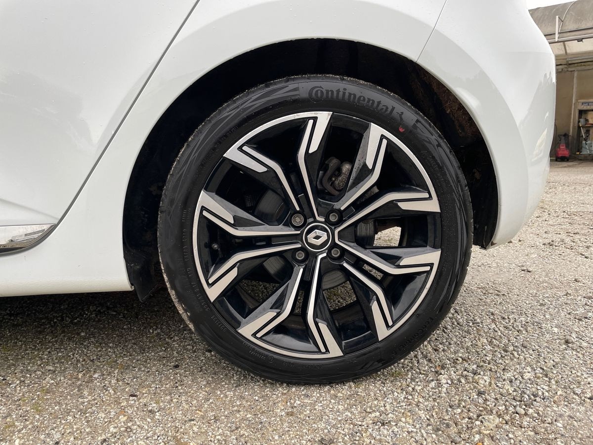 Used Renault Clio 2023 for sale - 76974779: Photo 7