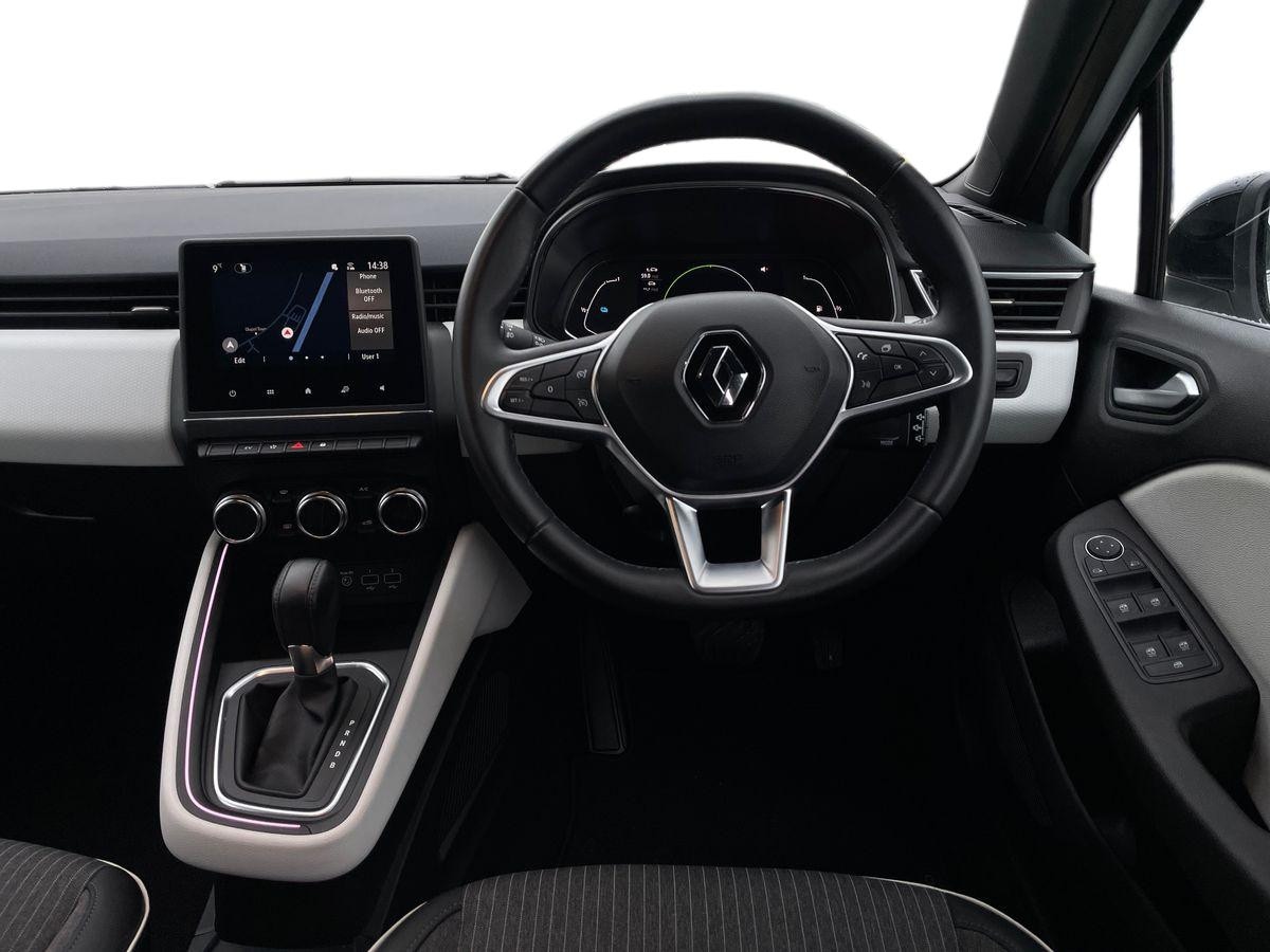 Used Renault Clio 2023 for sale - 76974779: Photo 9