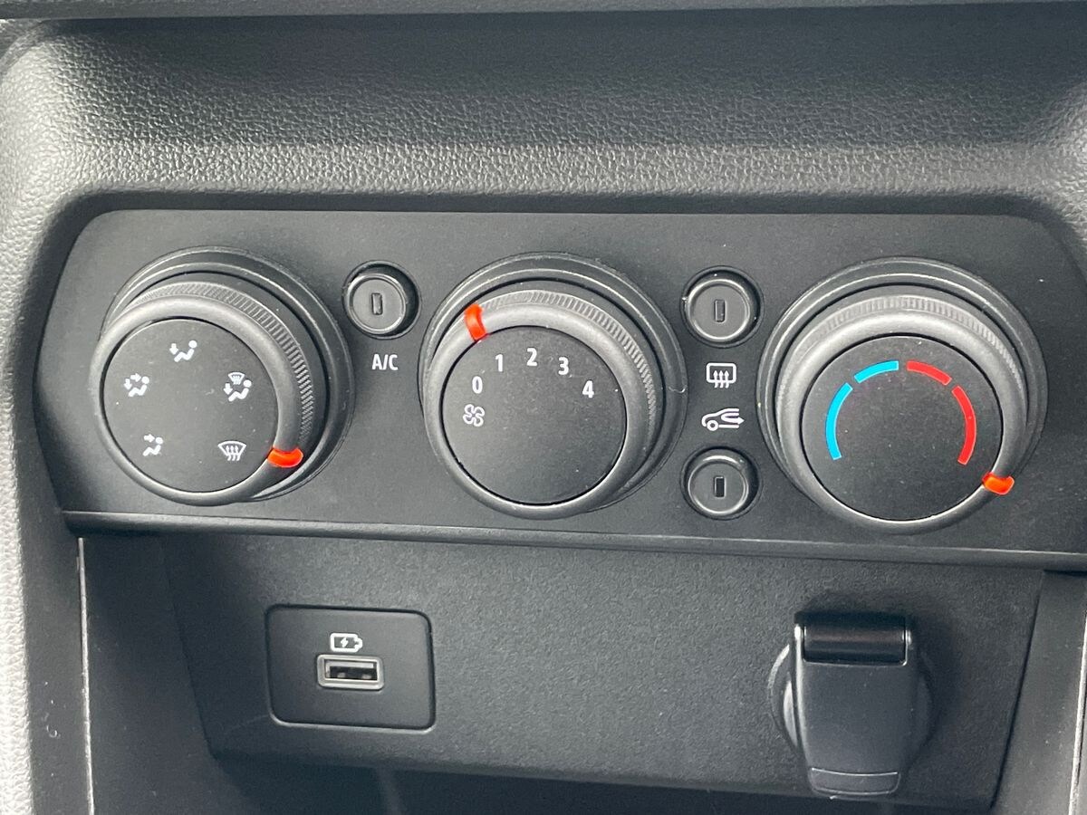 Used Dacia Sandero 2022 for sale - 76258104: Photo 12