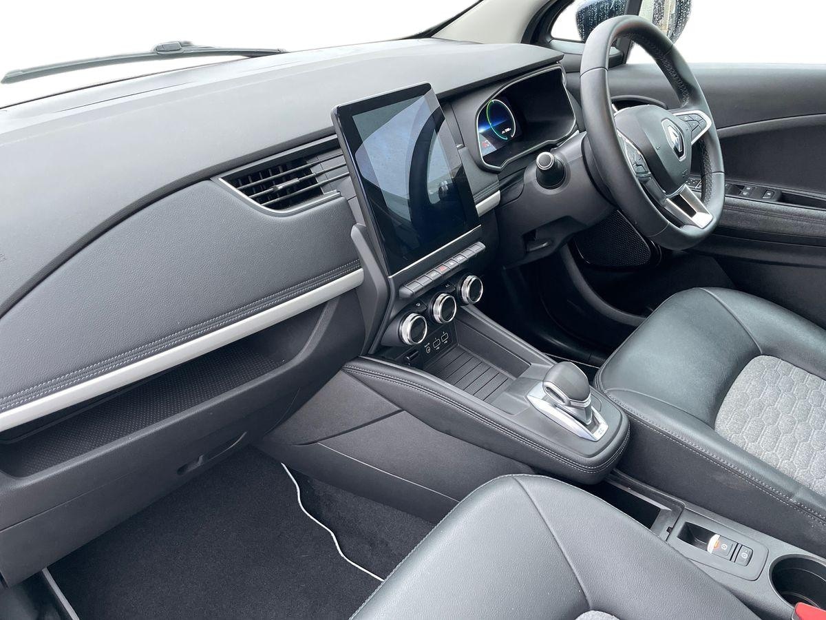 Used Renault Zoe 2021 for sale - 76885240: Photo 11