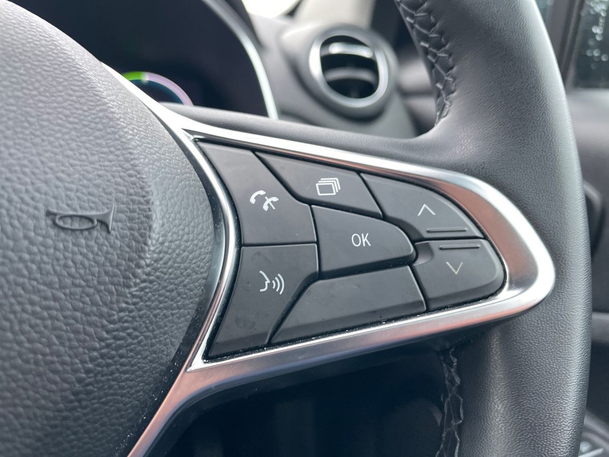 Used Renault Zoe 2021 for sale - 76885240: Photo 19