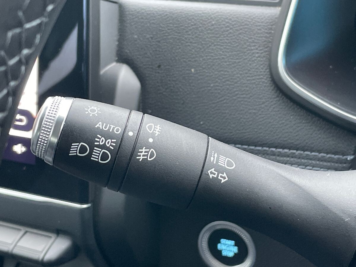 Used Renault Zoe 2021 for sale - 76885240: Photo 28